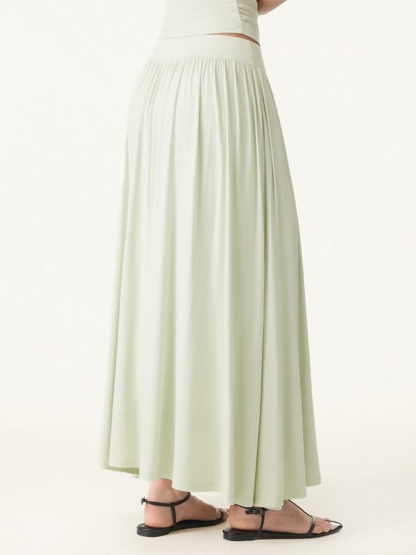 Ultrasoft V-shape Waist Gathred Maxi Circle Skirt with Pockets