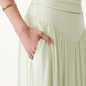 Ultrasoft V-shape Waist Gathred Maxi Circle Skirt with Pockets - Image 5