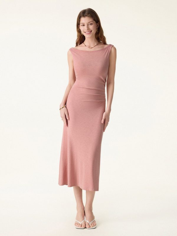 Elegant Boatneck Tucked Fit-and-Flare Midi Bra Dress