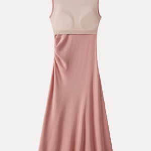Elegant Boatneck Tucked Fit-and-Flare Midi Bra Dress - Image 8
