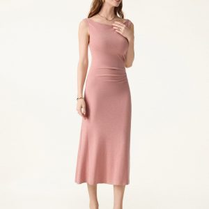 Elegant Boatneck Tucked Fit-and-Flare Midi Bra Dress - Image 5