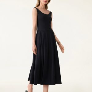 Balletic Scoop Neck Midi Bra Dress with Pockets - Image 8