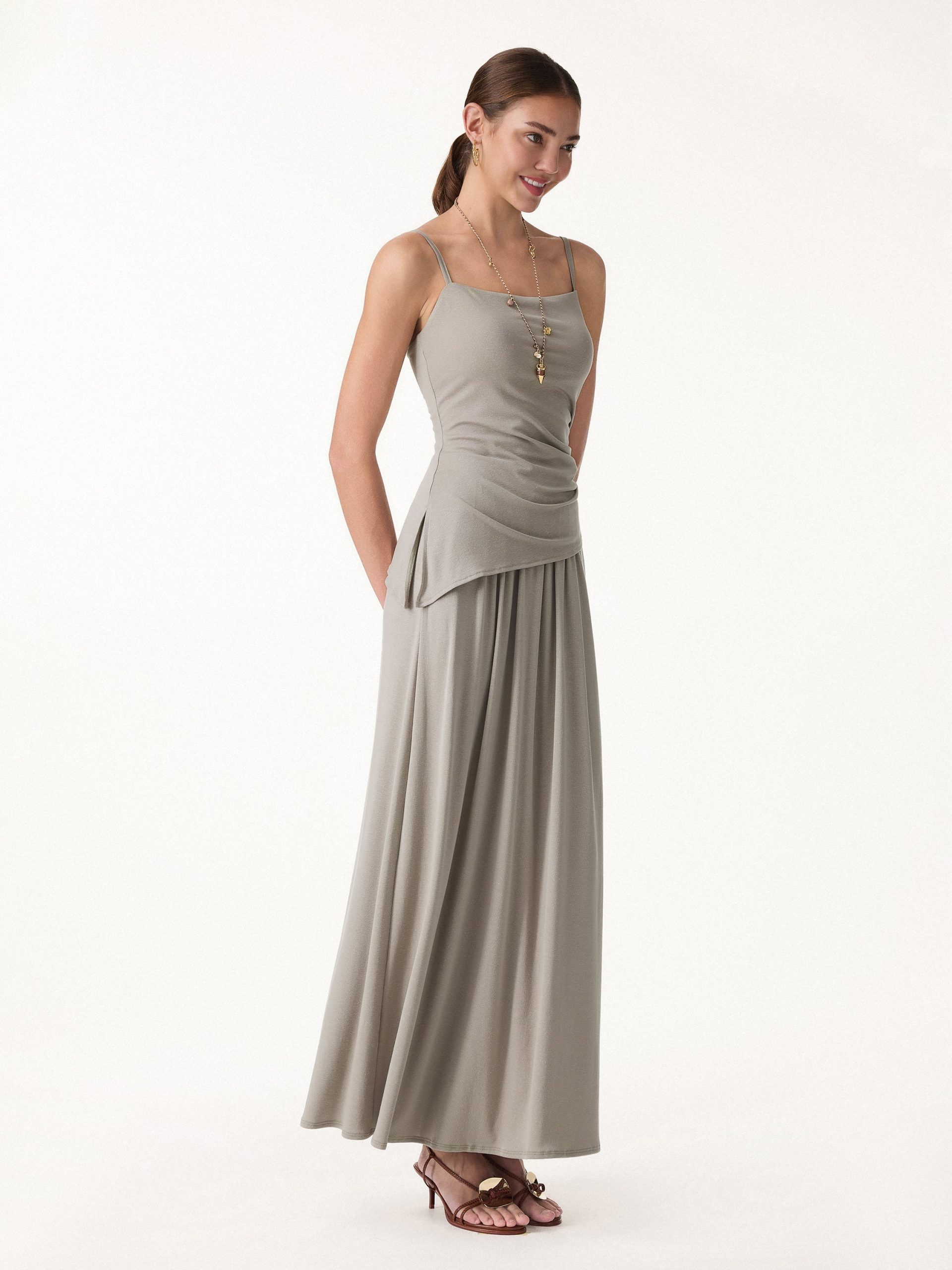 2Pcs Set Spaghetti Bra Top with Side Slit & A-Line Maxi Skirt with Pockets - Image 5