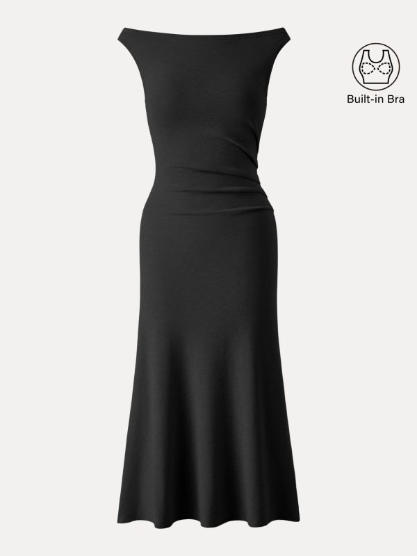 Elegant Boatneck Tucked Fit-and-Flare Midi Bra Dress