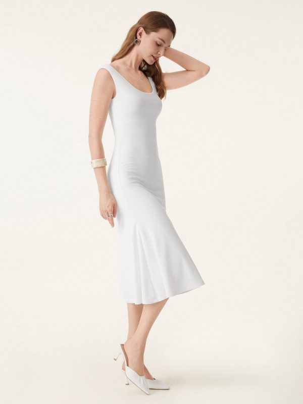 Scoop Neck Midi Low Back Bra Dress