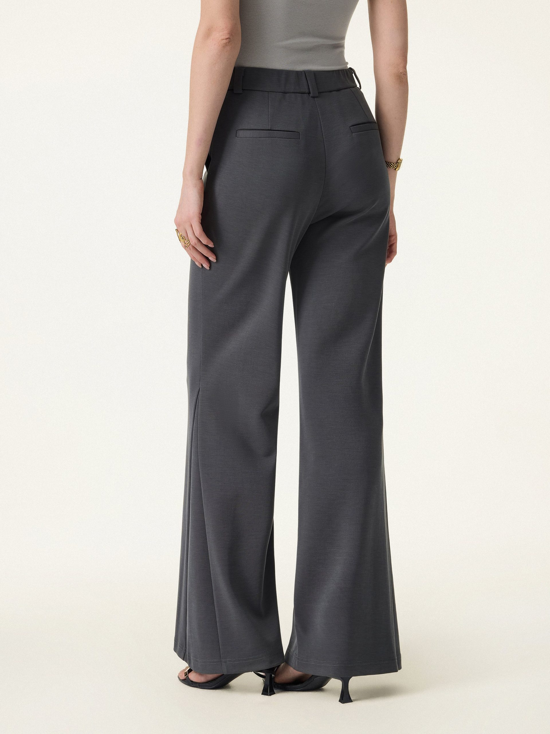 Wrinkle-Resistant High Rise Flared Trousers with Pockets - Image 9